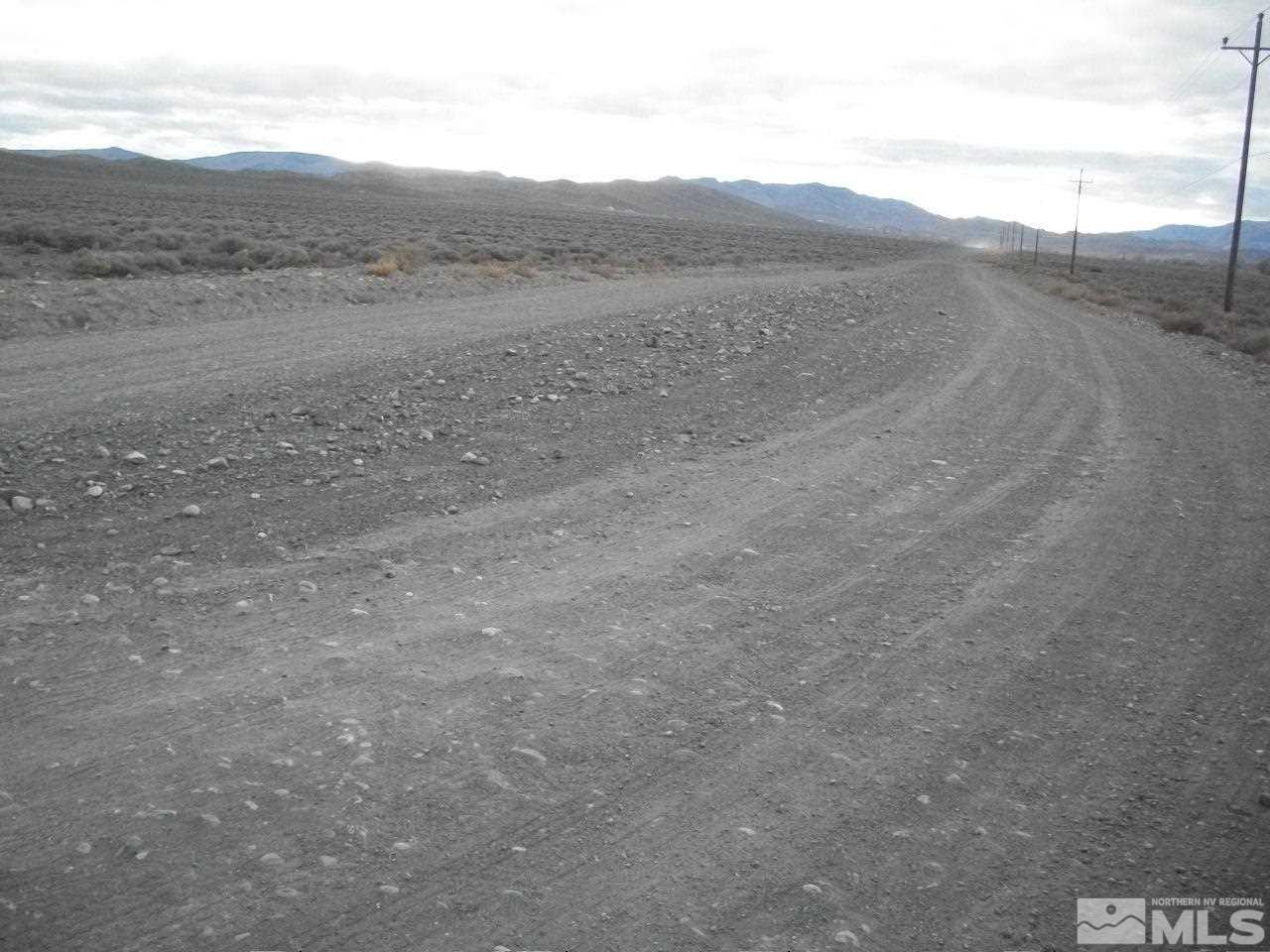 7135 Reno Highway Fallon, NV 89406 - Photo 9 of 10 a view of an outdoor space and a yard