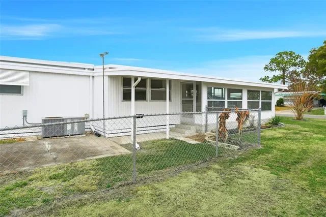 $129,000 | 1125 Elkhart Circle, Tavares, FL 32778