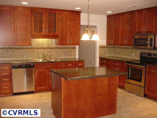 13217 Queensgate Road Midlothian, VA 23114 - Photo 4 of 10 Other - TOTALLY NEW Kitchen