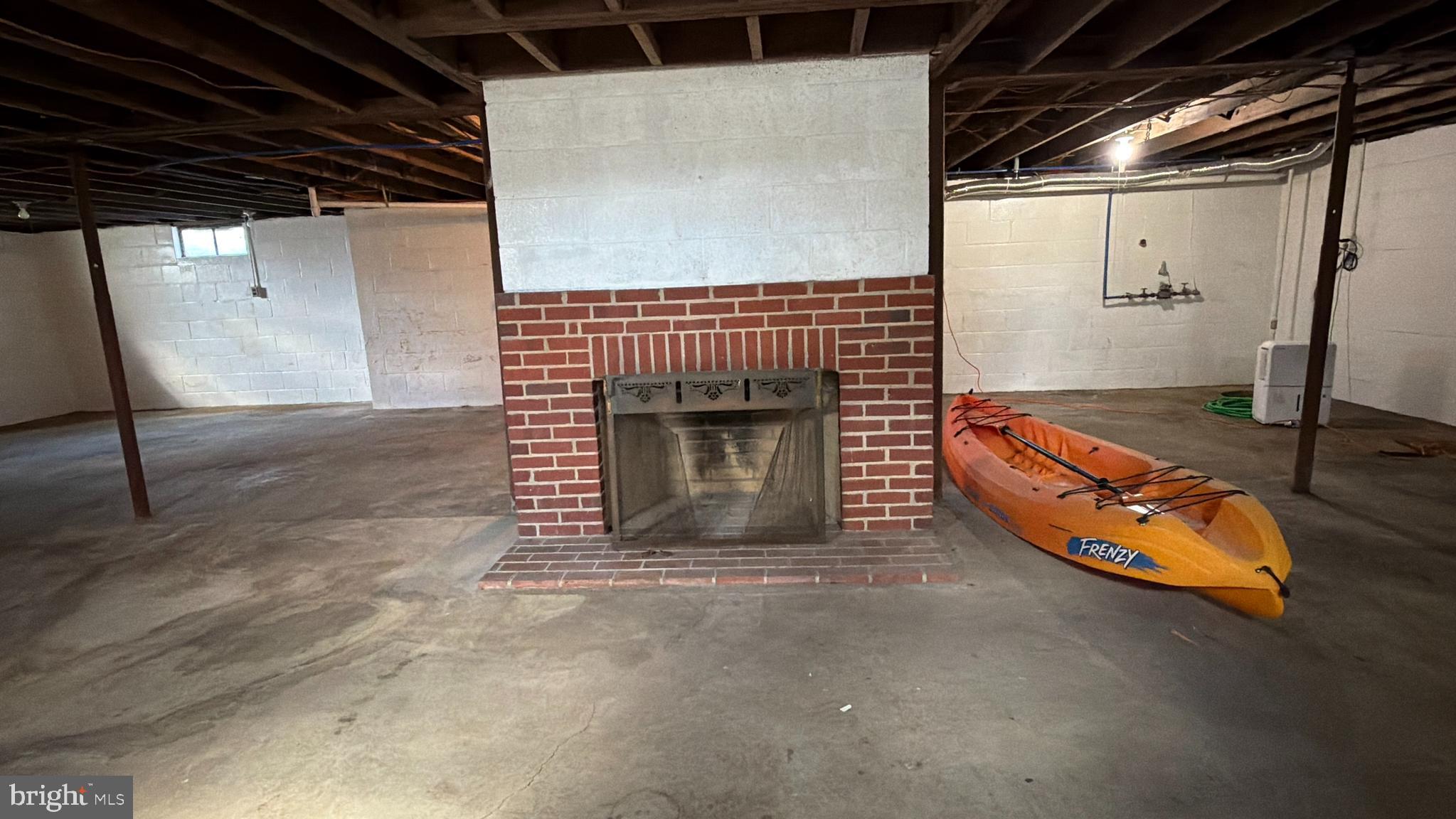 915 East Division Street Dover, DE 19901 - Photo 27 of 27 Basement 3/Fireplace 2