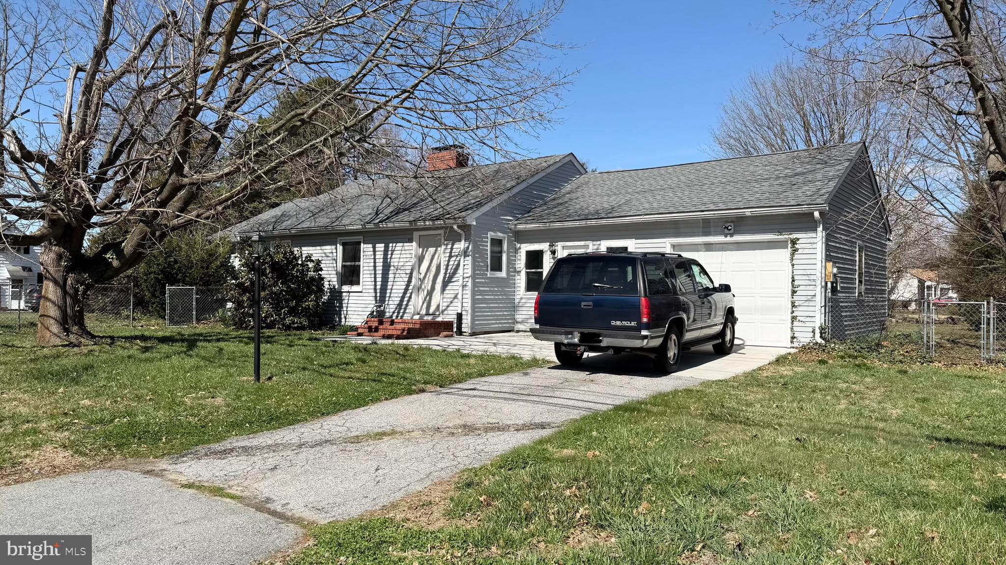 915 East Division Street Dover, DE 19901 - Photo 4 of 26