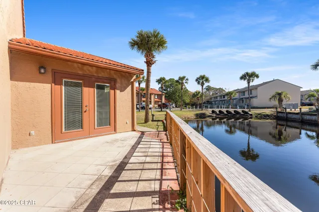 $514,900 | 208 Grande Island Boulevard, Panama City Beach, FL 32407