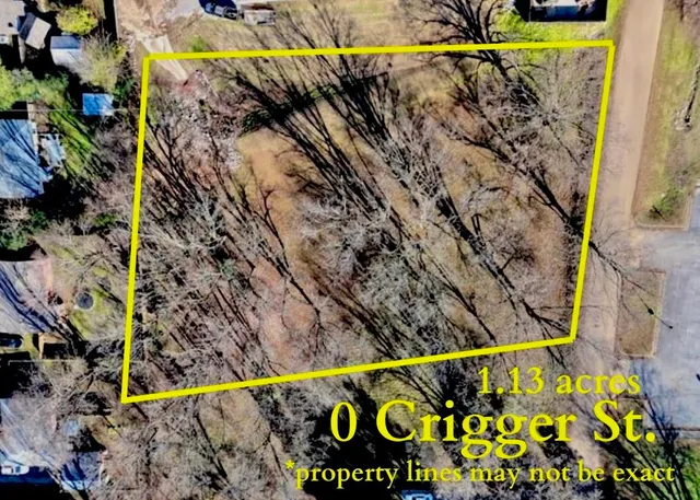 a view of an outdoor space