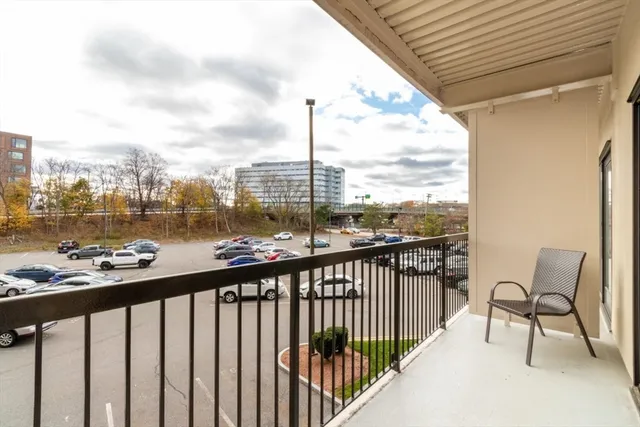 $269,000 | 133 Commander Shea Boulevard, Unit 204, Quincy, MA 02171