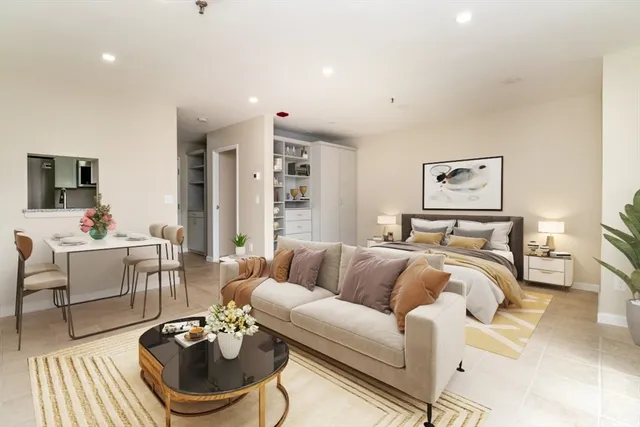 $269,000 | 133 Commander Shea Boulevard, Unit 204, Quincy, MA 02171