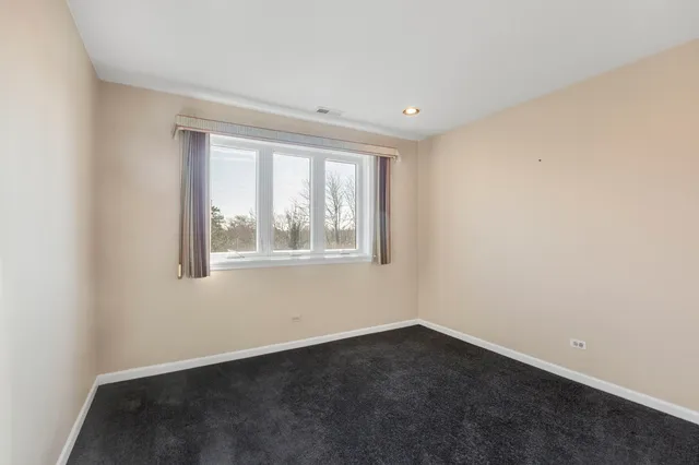 $285,000 | 400 East Dundee Road, Unit 403C, Buffalo Grove, IL 60089