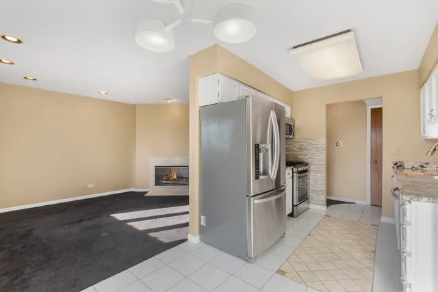 $285,000 | 400 East Dundee Road, Unit 403C, Buffalo Grove, IL 60089