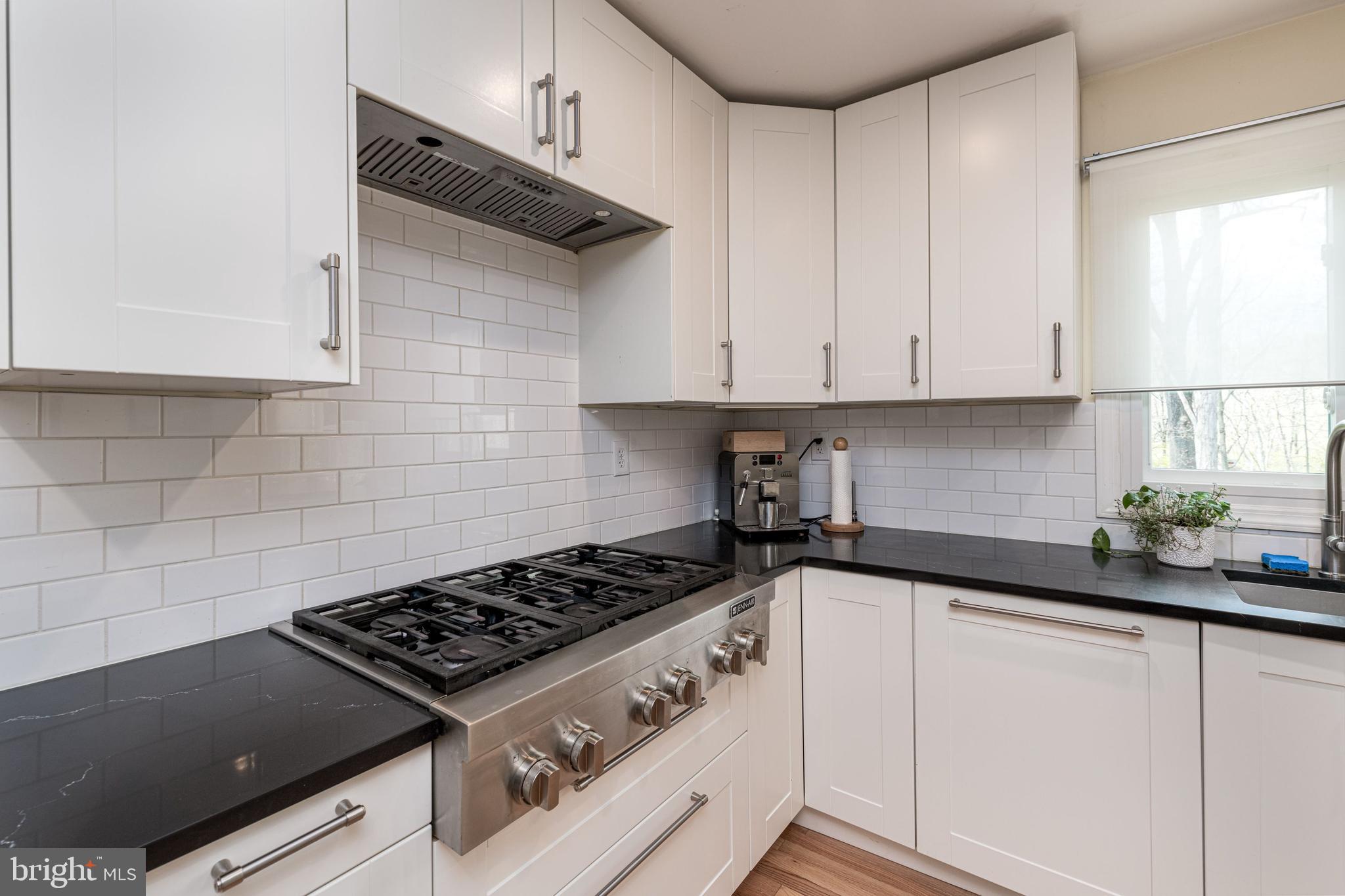 64 Lochatong Road Ewing, NJ 08628 - Photo 12 of 40 Kitchen