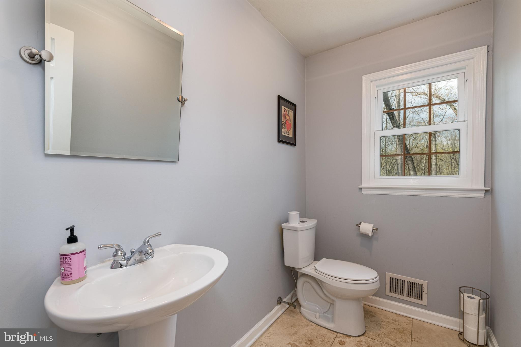 64 Lochatong Road Ewing, NJ 08628 - Photo 22 of 40 Main floor powder room