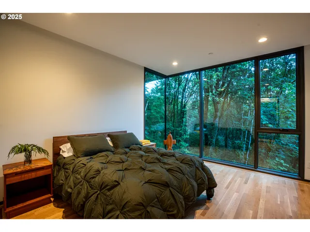 $3,975,000 | 6371 Northwest Winston Drive, Portland, OR 97210