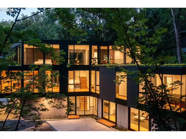 $3,975,000 | 6371 Northwest Winston Drive, Portland, OR 97210