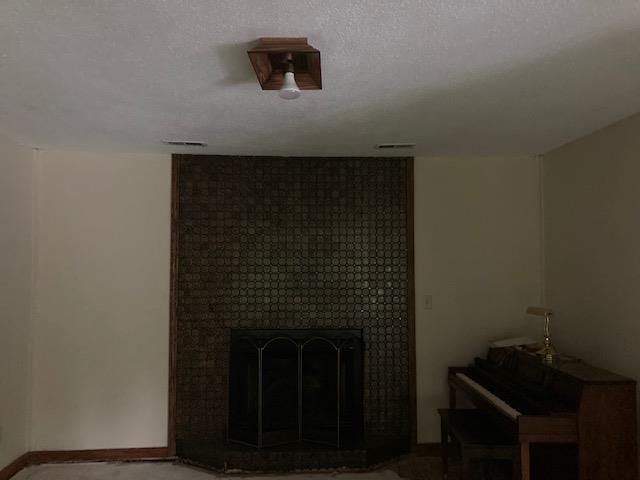 2817 Post Road Standish, MI 48658 - Photo 5 of 12 1892649-4.JPG