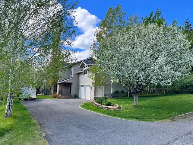 $1,400,000 | 721 Deer Ridge Lane, Hailey, ID 83333
