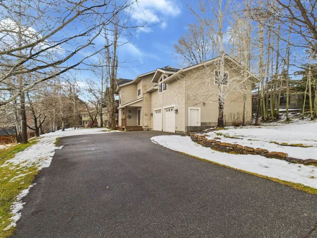 $1,400,000 | 721 Deer Ridge Lane, Hailey, ID 83333