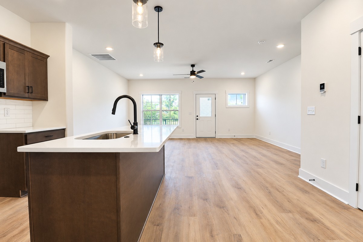 122 Riva Ridge, Unit 1 Nashville, TN 37207 - Photo 8 of 43 Gallery Image 8