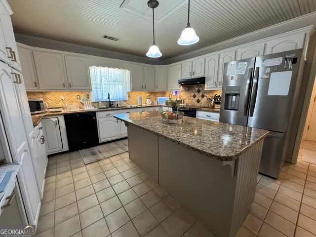 $329,000 | 230 Ridge Circle, Dublin, GA 31021