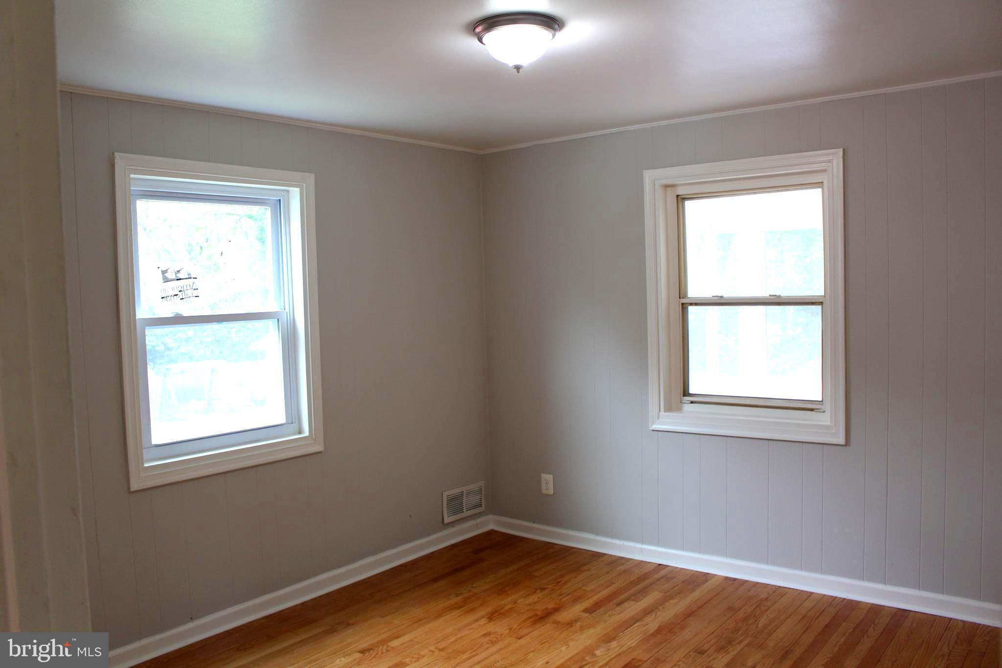 11810 Grandview Avenue Silver Spring, MD 20902 - Photo 18 of 33 Bedroom 2