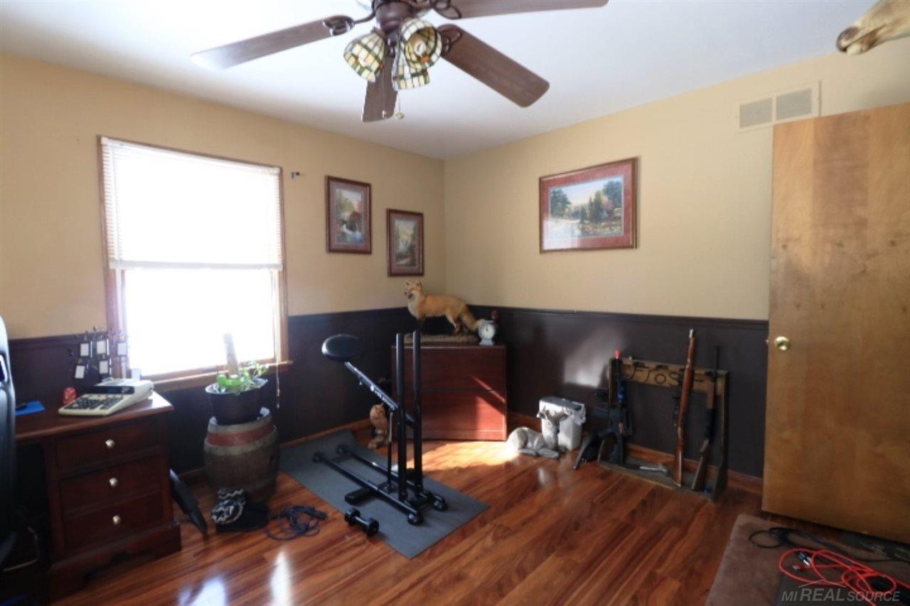 5720 Roberts Road Marine City, MI 48039 - Photo 16 of 29 50034537-15.JPG