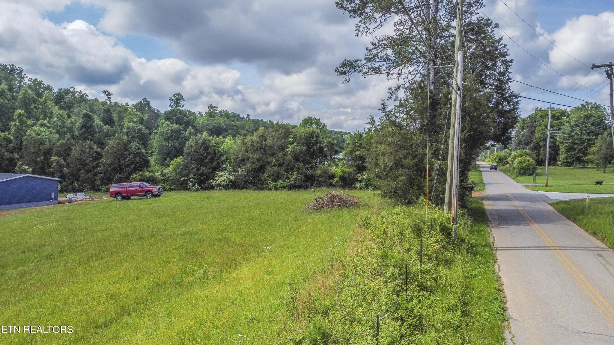 234 Laurel Bluff Road Kingston, TN 37763 - Photo 2 of 19 Gallery Image 2