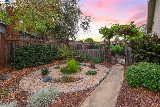 $1,599,000 | 2474 Tanager Drive, Pleasanton, CA 94566