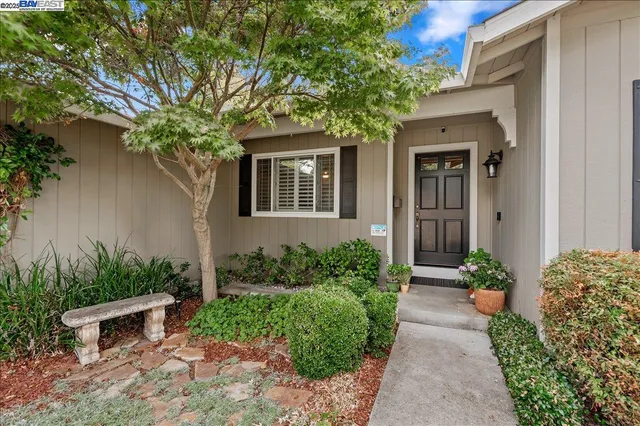 $1,599,000 | 2474 Tanager Drive, Pleasanton, CA 94566