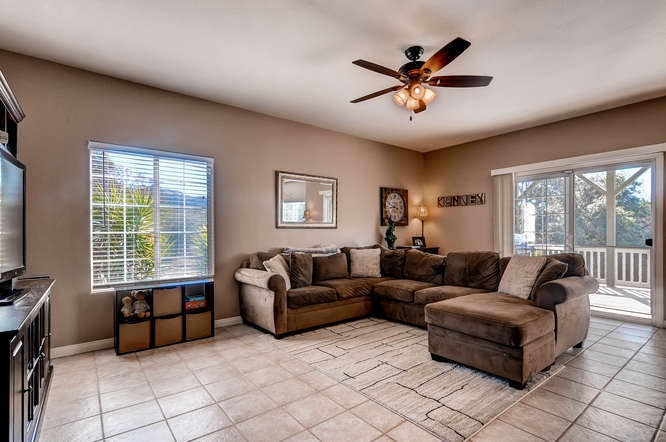 24229 Sargeant Road Ramona, CA 92065 - Photo 12 of 25 Gallery Image 12