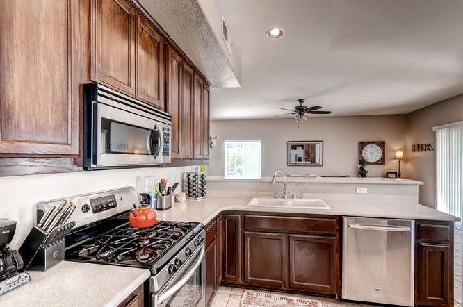 24229 Sargeant Road Ramona, CA 92065 - Photo 8 of 25 Gallery Image 8