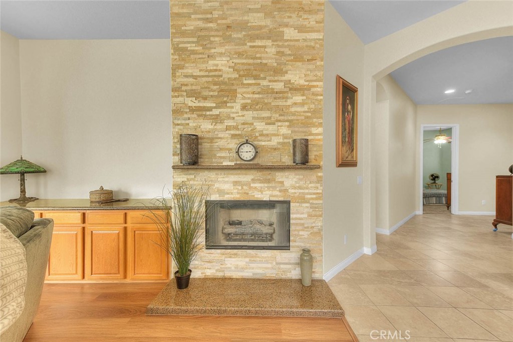 19360 Galloping Hill Road Apple Valley, CA 92308 - Photo 14 of 54