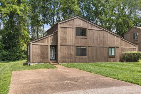 $315,000 | 522 Doral Country Drive, Nashville, TN 37221