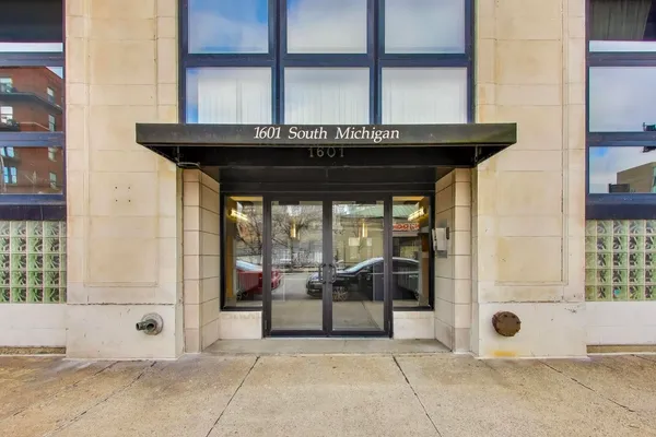a view of a entryway door of the house