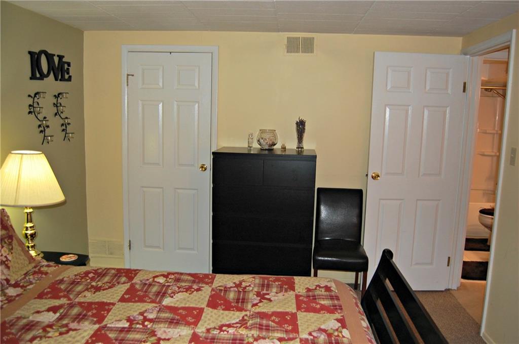 327 Ridge Point Circle, Unit A11 Bridgeville, PA 15017 - Photo 16 of 25 Gallery Image 16