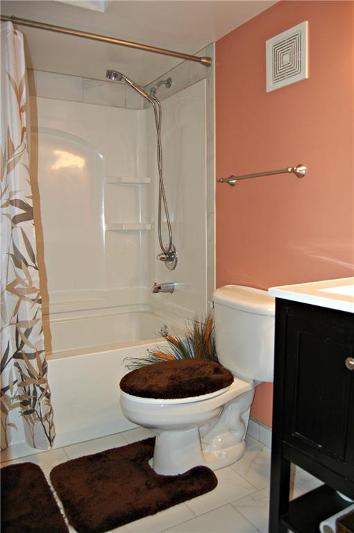 327 Ridge Point Circle, Unit A11 Bridgeville, PA 15017 - Photo 21 of 25 Gallery Image 21