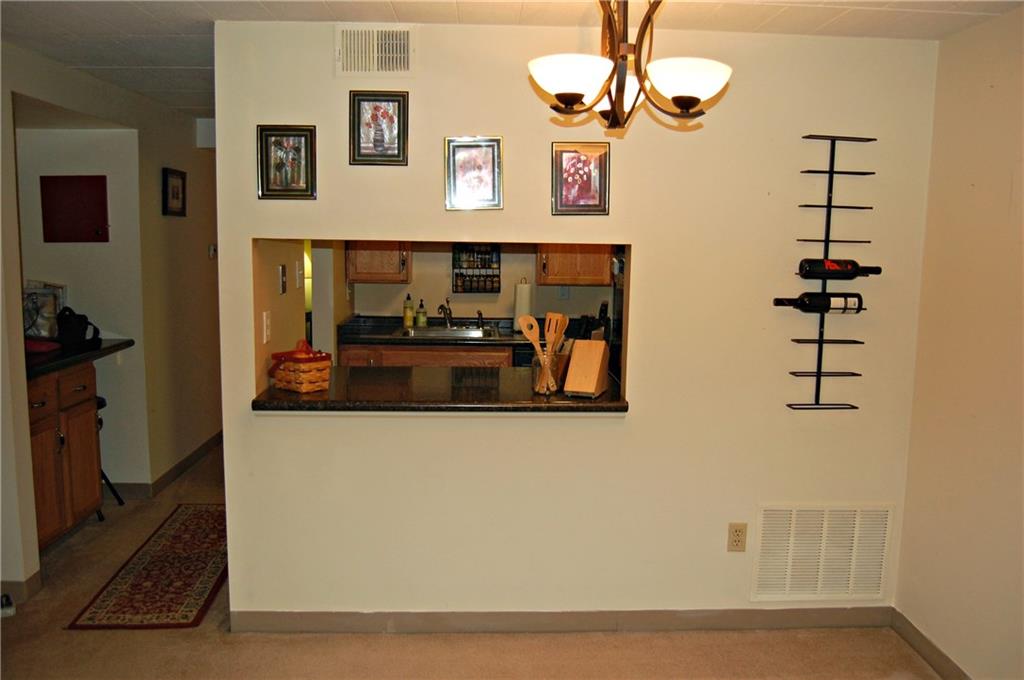 327 Ridge Point Circle, Unit A11 Bridgeville, PA 15017 - Photo 8 of 25 Gallery Image 8