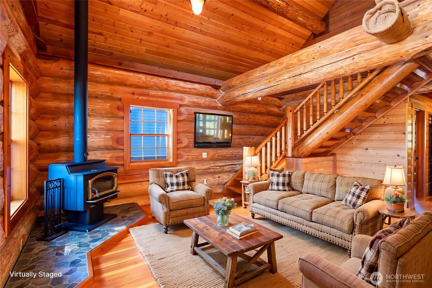 1901 E Trail Belfair, WA 98528 - Photo 11 of 40 a outdoor living space with patio furniture