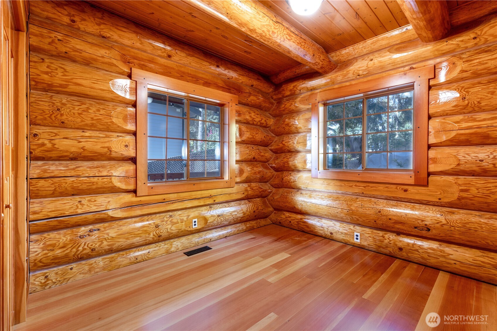 1901 E Trail Belfair, WA 98528 - Photo 7 of 40 a view of empty room with windows