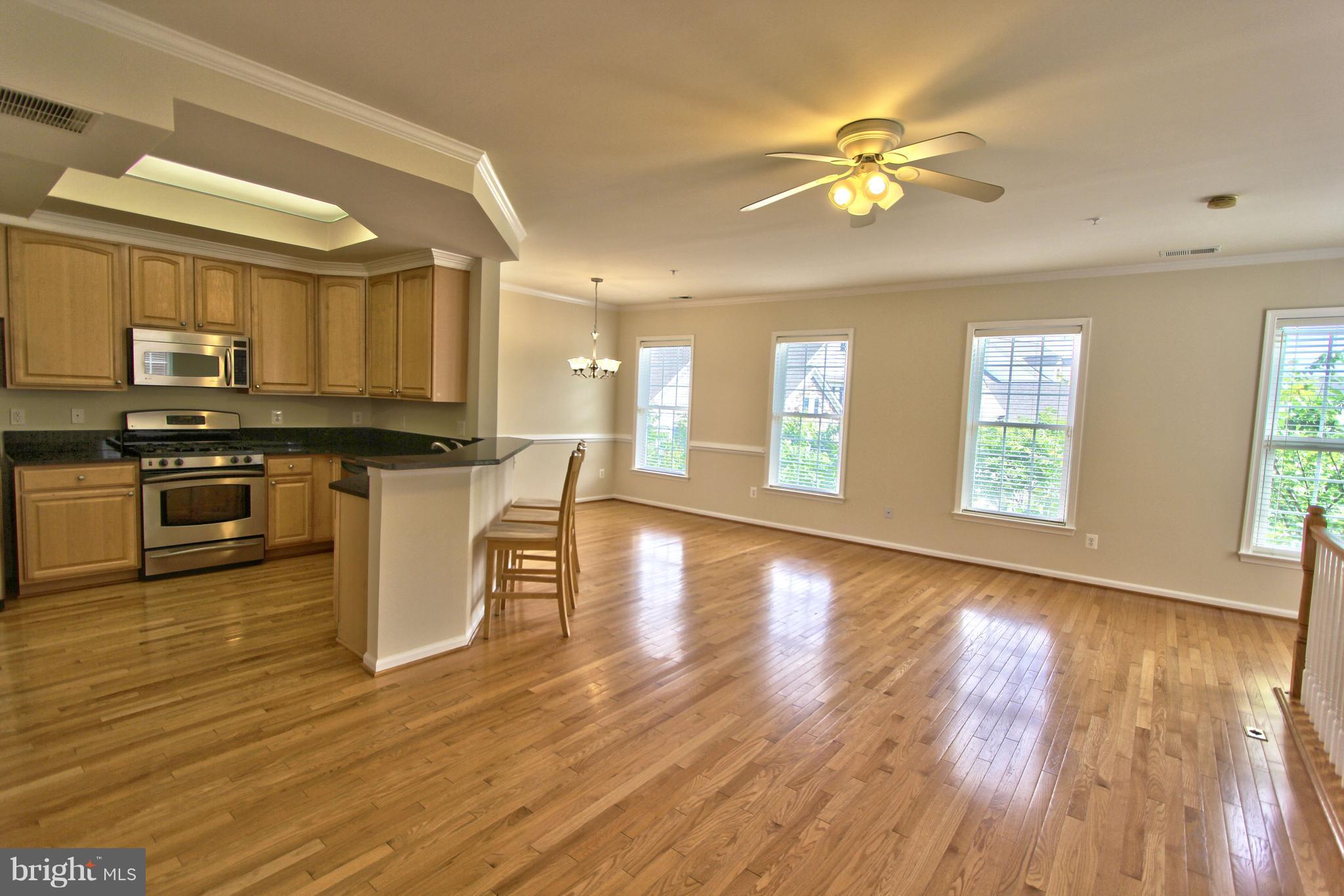 4610 Hummingbird Way, Unit 97 Fairfax, VA 22033 - Photo 6 of 18 Interior (General)