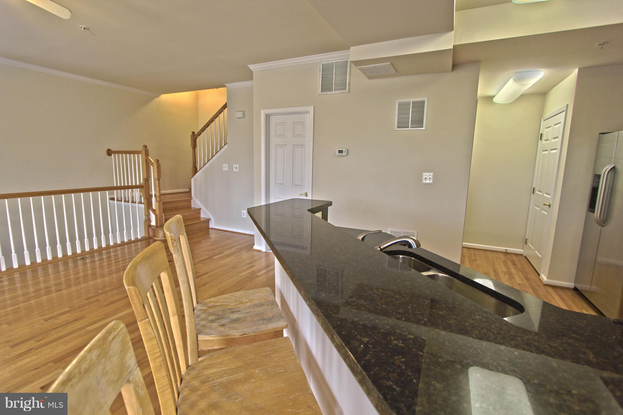 4610 Hummingbird Way, Unit 97 Fairfax, VA 22033 - Photo 8 of 18 Kitchen