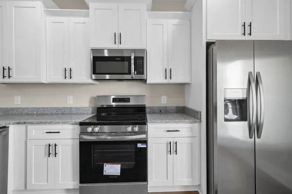 $1,400 | 1007 Oak Street, Unit A, Portland, TN 37148