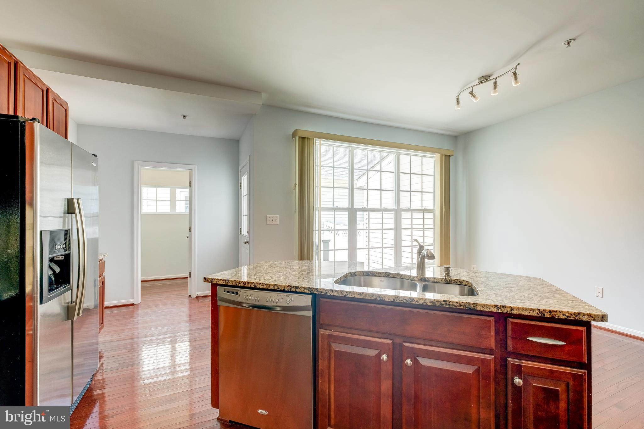 11832 Skylark Road Clarksburg, MD 20871 - Photo 15 of 41