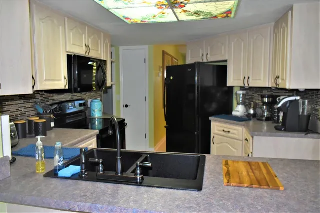 $4,600 | 181 Bunker Road, Rotonda West, FL 33947