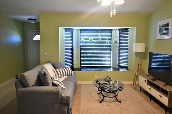 $4,600 | 181 Bunker Road, Rotonda West, FL 33947