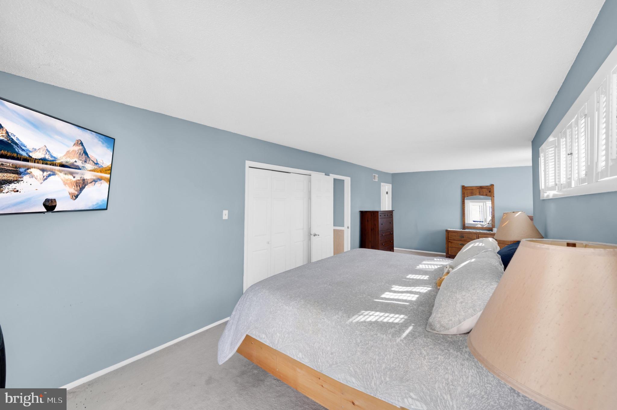 36 Linda Road Manahawkin, NJ 08050 - Photo 28 of 66 2nd Floor Owner Suite