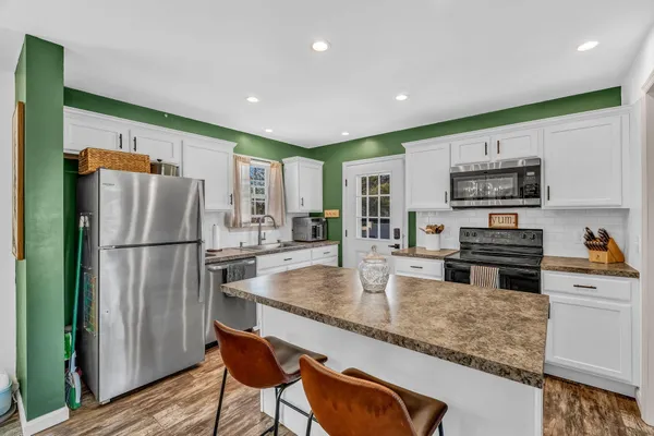 $295,000 | 20 Stream Lane, Canaan, ME 04924