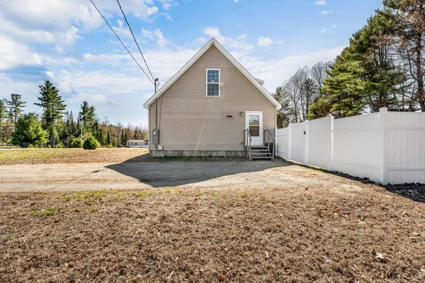 $295,000 | 20 Stream Lane, Canaan, ME 04924
