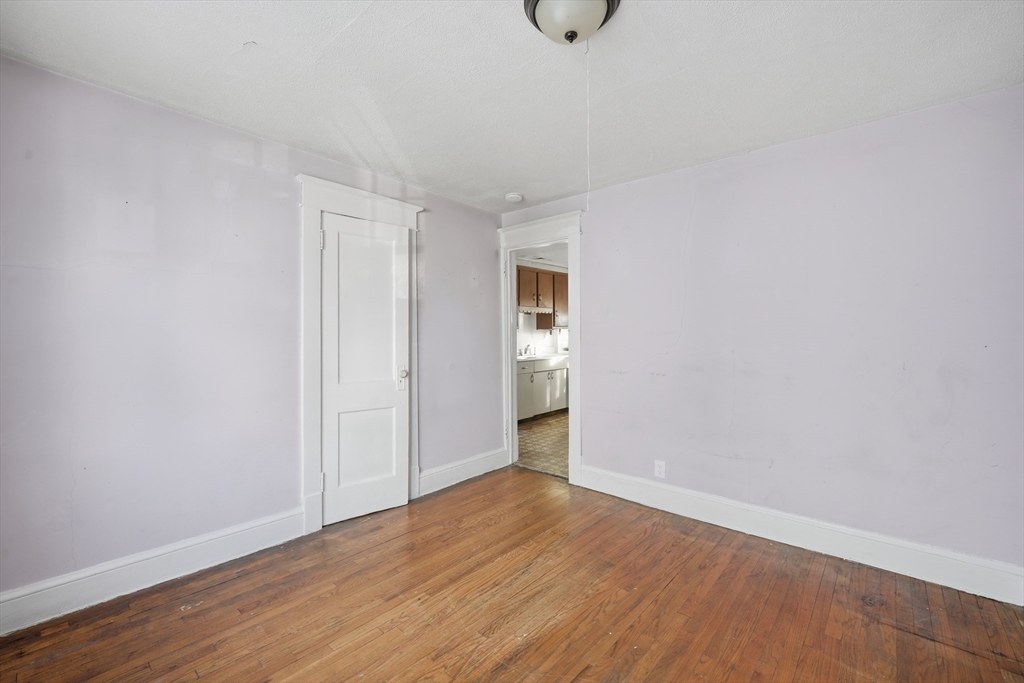 57-59 Martha Street Springfield, MA 01151 - Photo 14 of 20