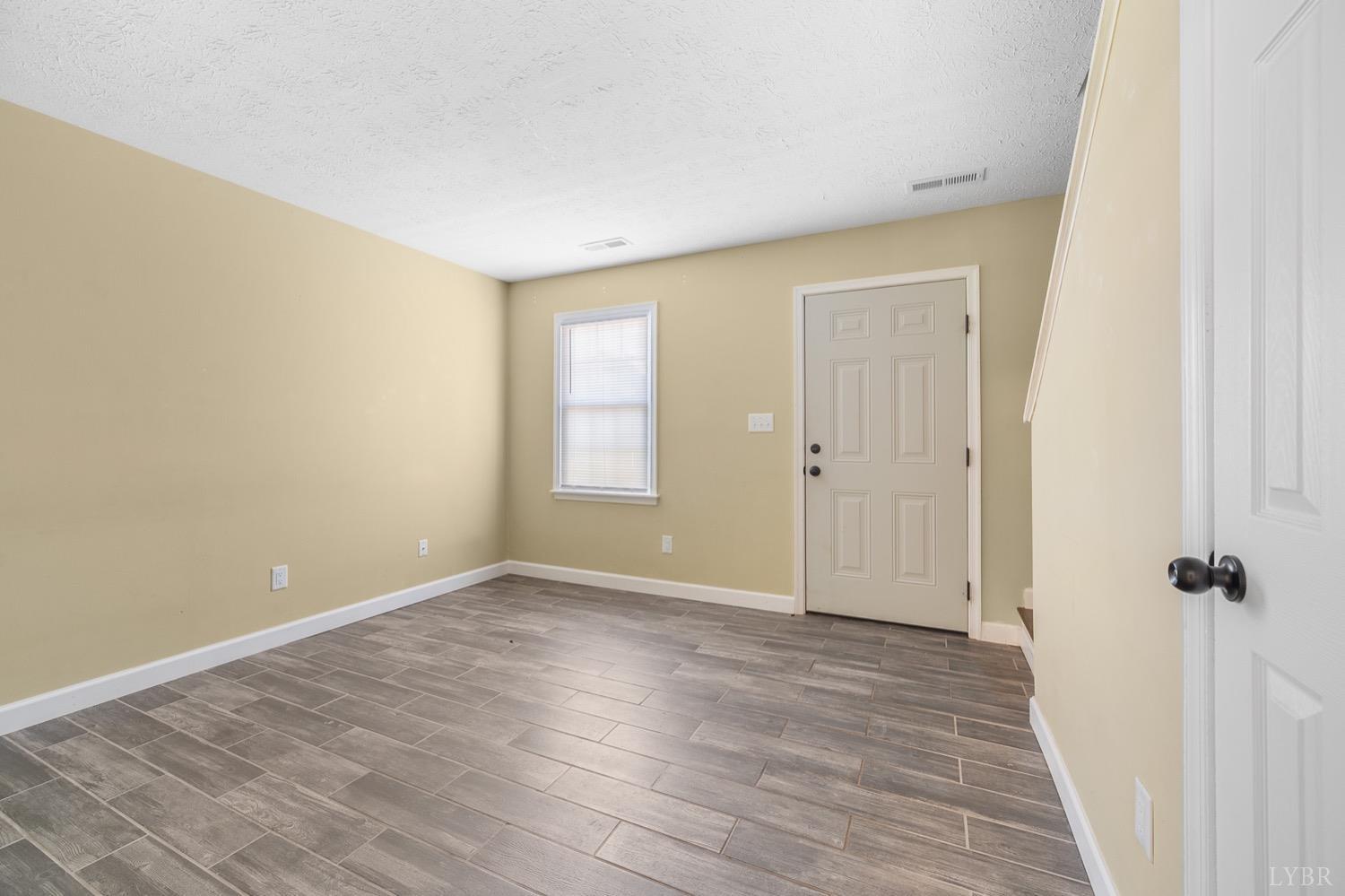 8108 Timberlake Road, Unit 102 Lynchburg, VA 24502 - Photo 8 of 25 Gallery Image 8