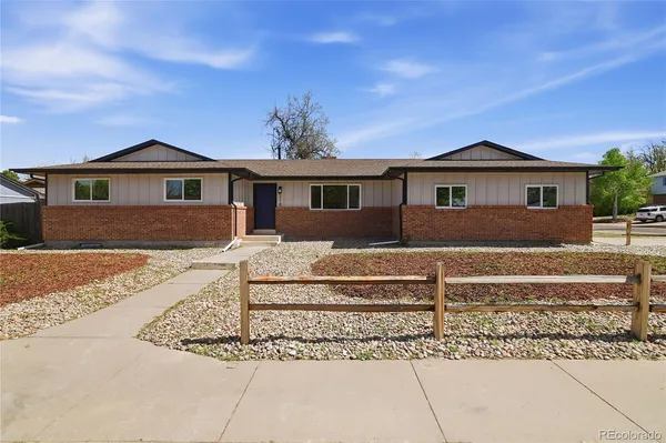 $389,900 | 218 Starlite Drive, Pueblo, CO 81005