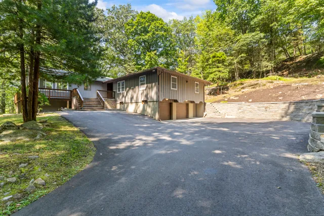 $5,000 | 83 Buck Hill Road, Easton, CT 06612