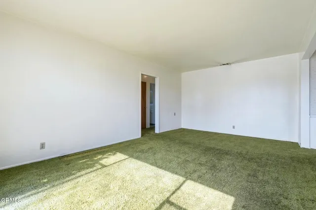 $699,000 | 626 West Bonnie Brae Court, Ontario, CA 91762