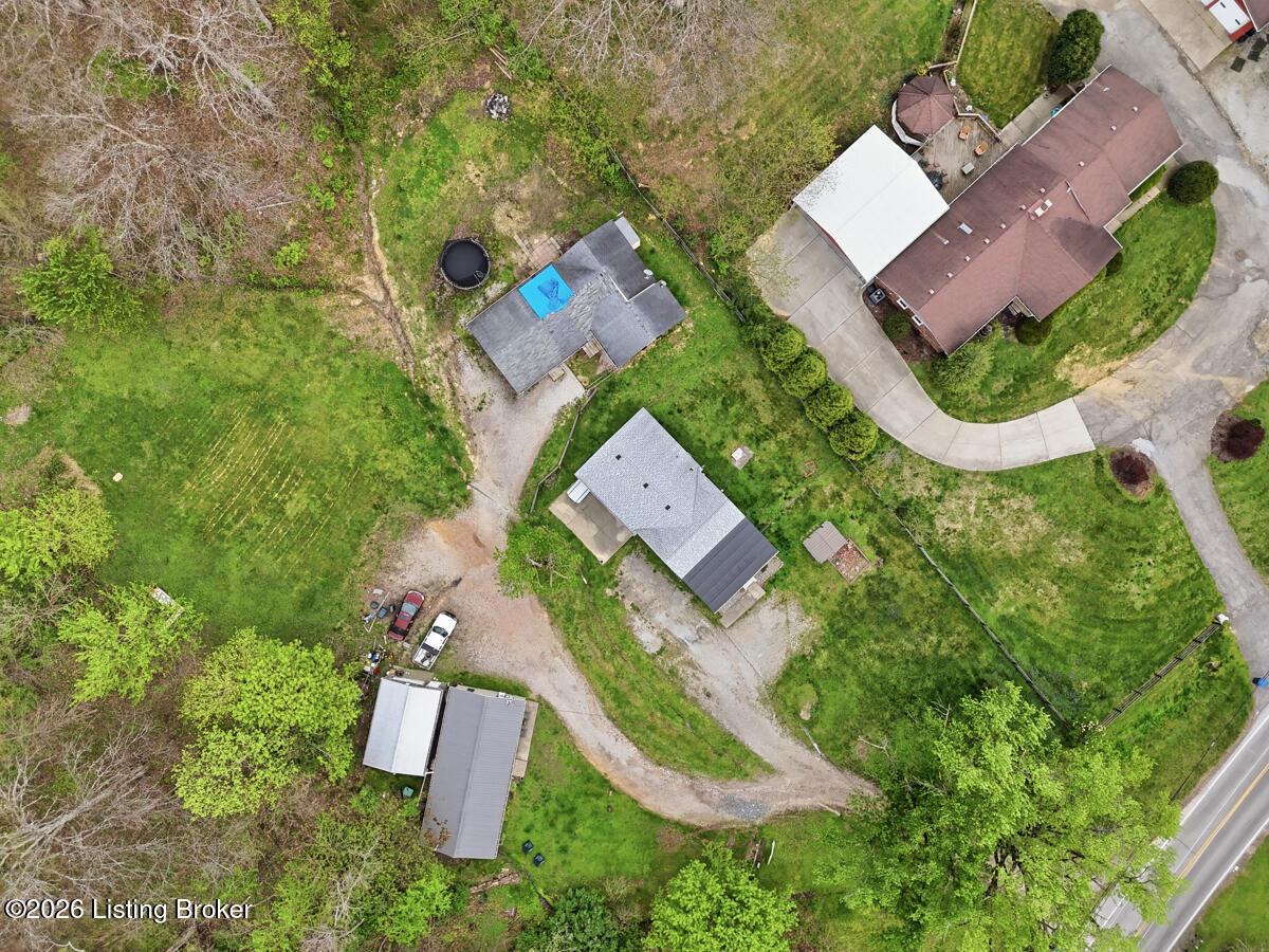 3011 Blevins Gap Road Louisville, KY 40272 - Photo 38 of 43 037